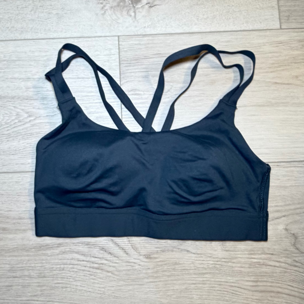 Under Armour Black‎ Strappy Sports Bra